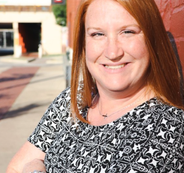 Kelly West Headshot