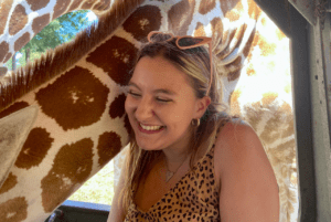 eryn loria von mack with giraffe